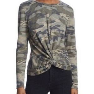 Cable and gauge twist front long sleeve camouflage scoop neck. Size M.